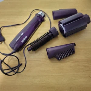 BaBylis rotirajuci za njegu kose