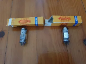 Lampaške cevi ECH-83