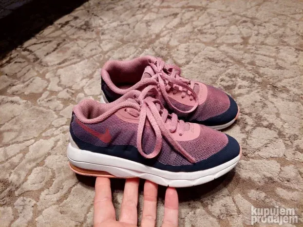 Nike air max patike broj 30