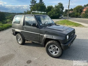 Daihatsu Feroza