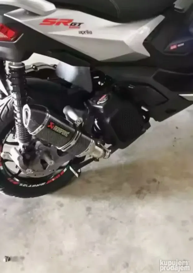 Akrapovic auspuh 49 Eura NAJNIZA CENA U SRBIJI proverite