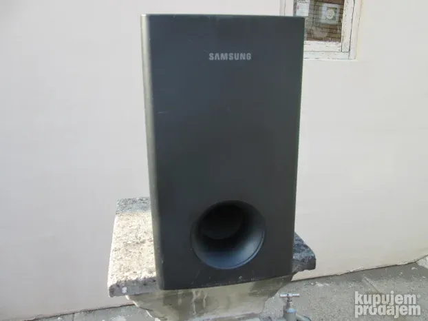 Samsung pasivni subwufer  100 w
