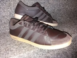 Adidas patike 41.5 muske NEO LABEL kozne