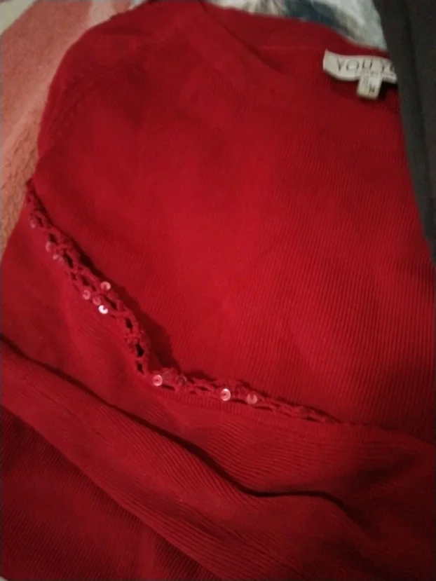 paket ženskih bluza dug rukav broj M mogućnost pola paketa