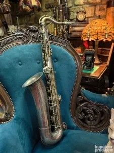 saksofon tenor vintage