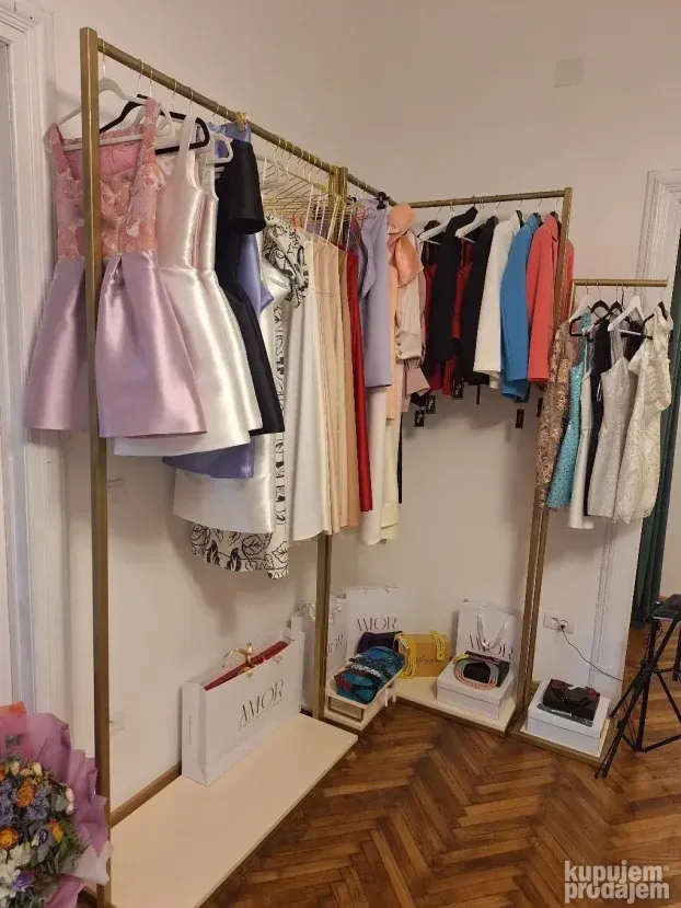 Opremanje butika i lokala Izrada po meri