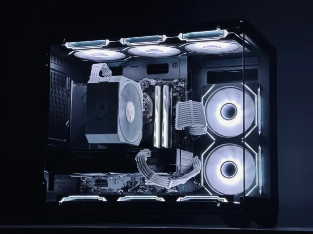 Komp Ryzen 9 5900XT & RTX 5070 12GB, požuri