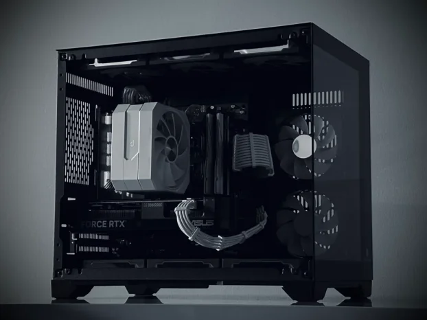 Komp Ryzen 9 5900XT & RTX 5070 12GB, požuri