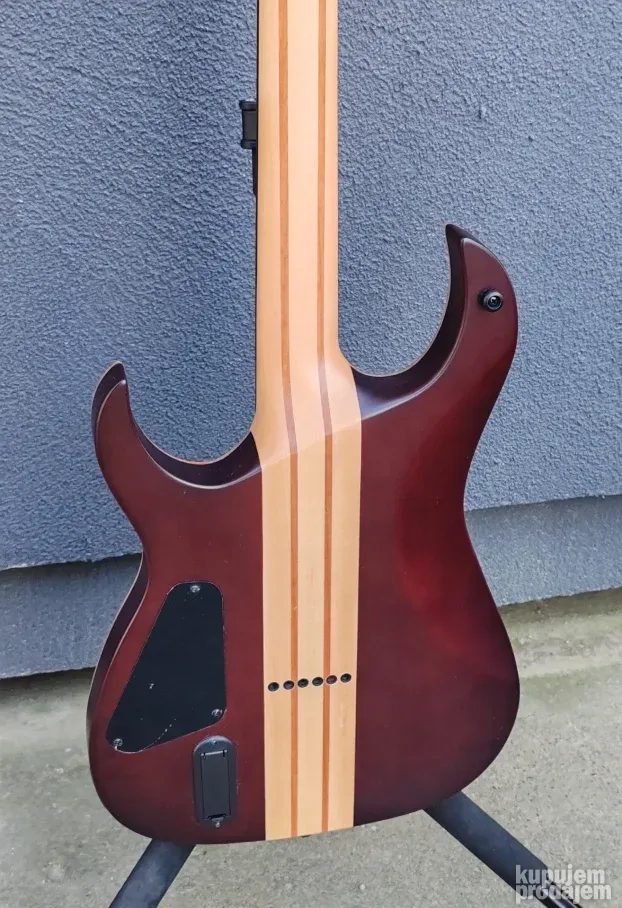 Harley Benton Amarok-6 BKRD Quilted Burst