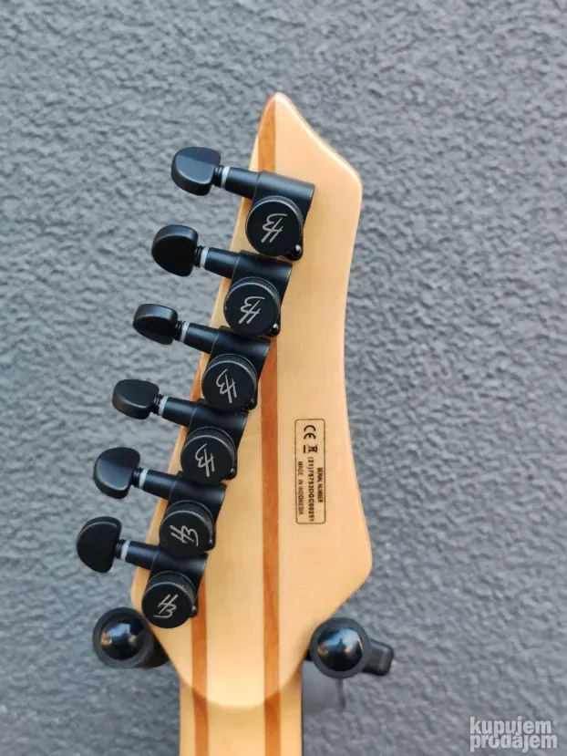 Harley Benton Amarok-6 BKRD Quilted Burst