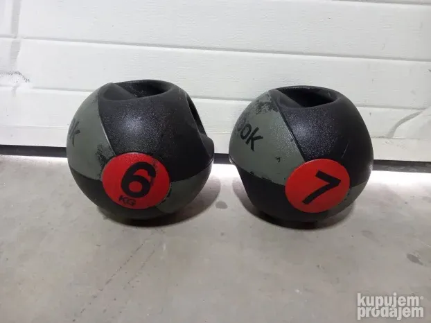 Reebok Medicine Ball Set with Grips 6 i 7 kg - Medicinka