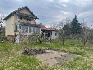 Vikendica Novi Ledinci 60m2, plac 1416m2