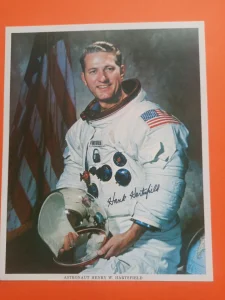 Autogram Henry W.Hartsfield Pukovnik i Nasa Astronaut