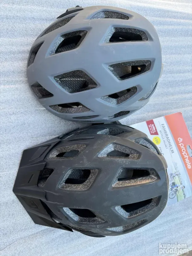 Led kaciga