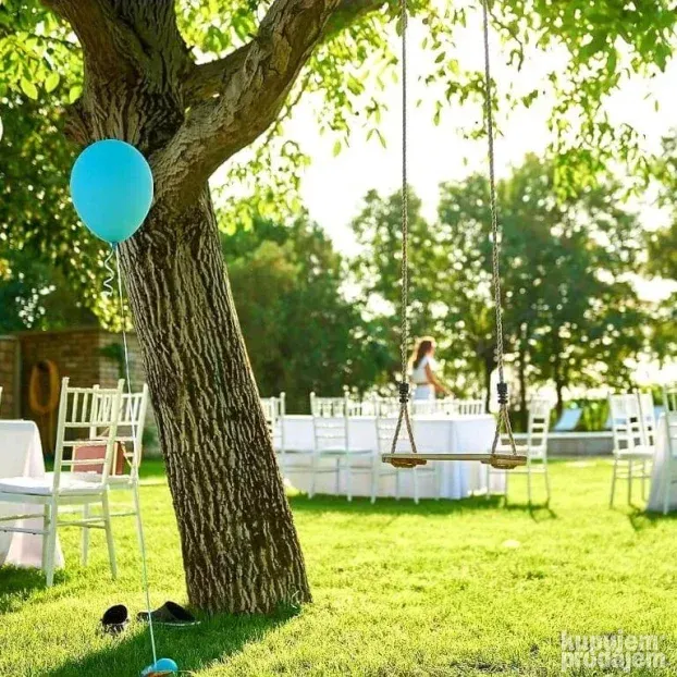 Bajkovita kuća, Čenej