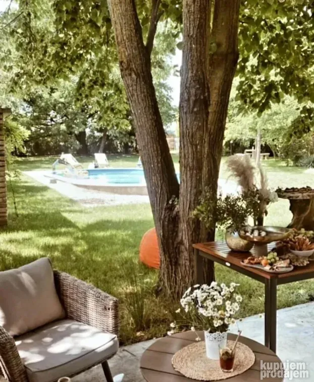 Bajkovita kuća, Čenej