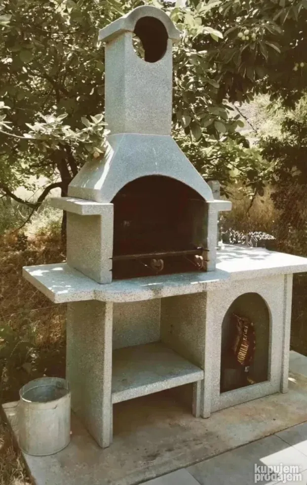 Bajkovita kuća, Čenej