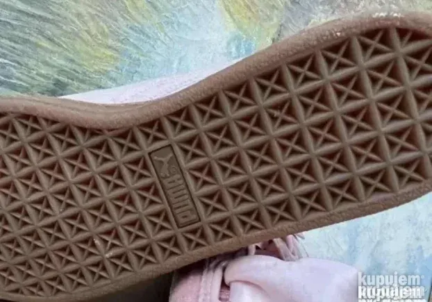 Puma  zenske patike SATEN broj 40 snizeno!