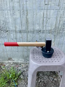 Cekic sa gumenom kapom za betonske elemente, behaton