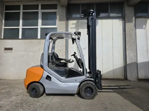 Viljuškar STILL RX70-35 2014 DIZEL TRIPLEX GARANCIJA