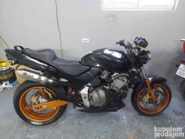 Set 4 Kerzen Honda Cb-F Hornet / S 600 Cc 1998 - NGK CR9EH-9