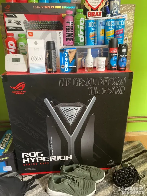 Asus ROG HYPERION GR701 kuciste + BESPLATAN POKLON