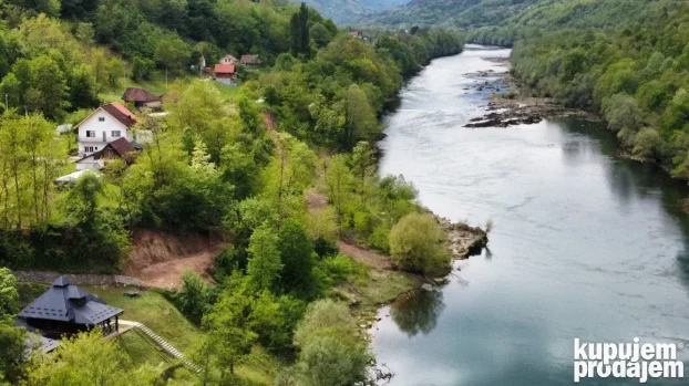 Bajina Bašta, Beserovina, 2.0 dvosobna, 54 m²