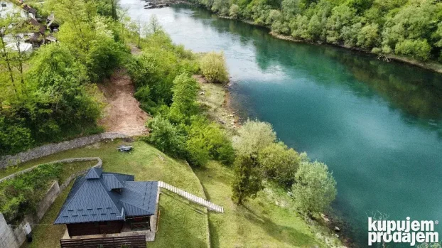 Bajina Bašta, Beserovina, 2.0 dvosobna, 54 m²