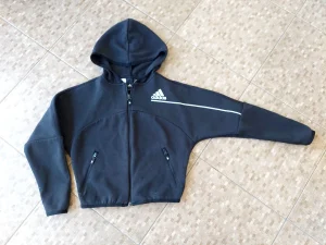 Adidas gornju deo trenerke vel 140 , s, 9 10 godina