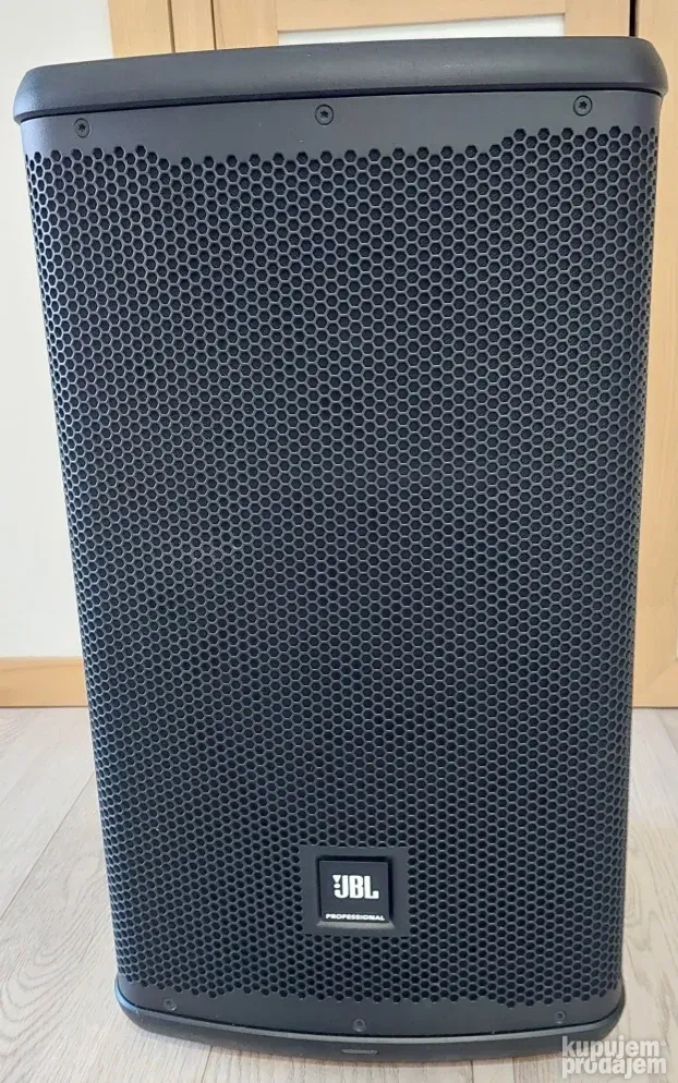 JBL EON710