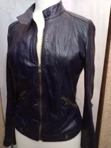 Ljubičasta kožna jakna Italy S Sniženo