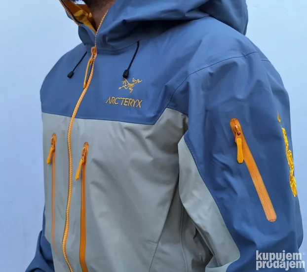 Muska Gore-tex jakna Arcterix kod 47 krem siva