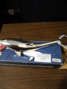 Posrebren Otvarač za pivo i vino Delfin NOVO Zamena