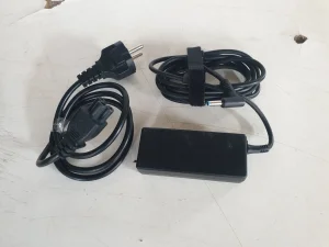 HP AC adapter 45W (741727-001, L25296-002, TPN-CA14)