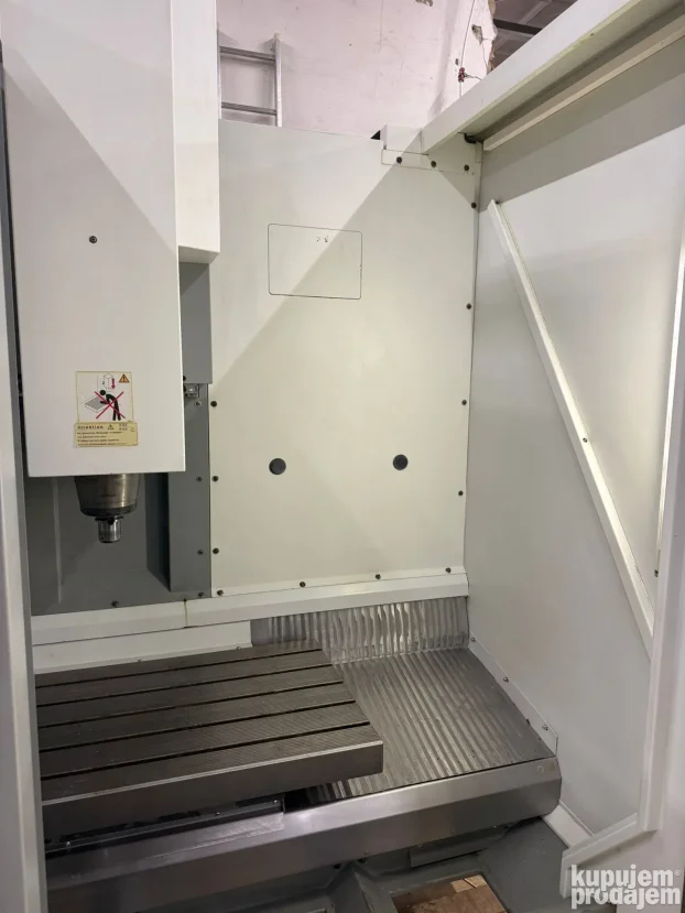 DMC 835 cnc glodalica