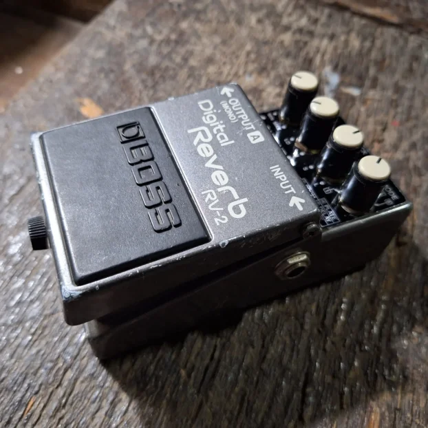BOSS RV-2 ビンテージ 日本製 ☆希少 ビンテージ☆ 1987年 日本製 BOSS RV-2 初期モノ☆ 73804.jpg