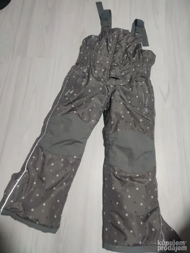 Ski pantalone zvezdice vel. 122 - kao nove