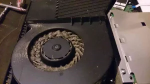 Čišćenje Zamena Termalne Paste/Servis Konzola PS3/PS4/PS5