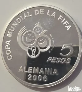 5 pezosa 2004 Argentina Investiciono Srebro TIRAŽ SAMO 2000