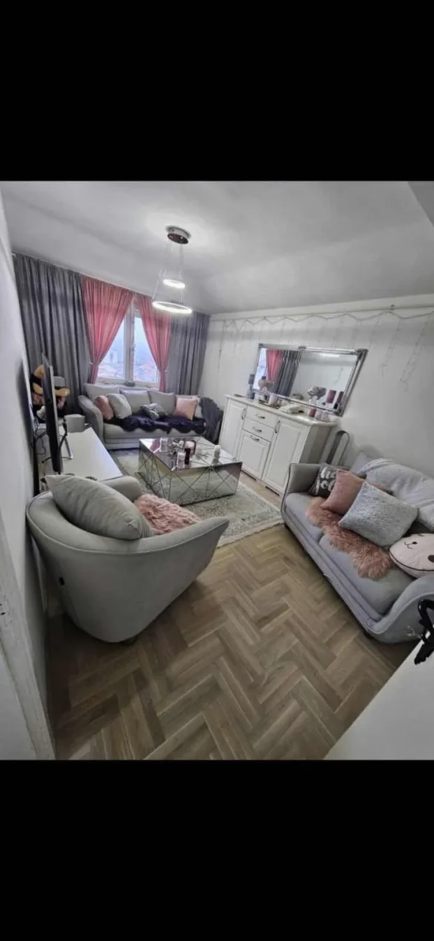 Kruševac, Pejton, 3.0 trosoban, 75 m²