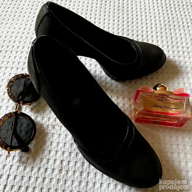 TOD'S ORIGINAL zenske crne stikle cipele 37 TODS