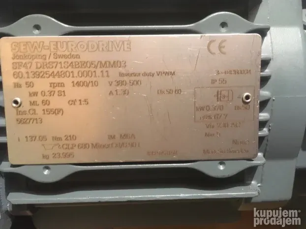 reduktor 0.37kw sa frekventnim regulatorom