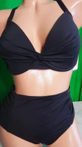 TU,odlican dvodelni kupaci VEL.42,75E