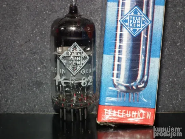 PCF82 Telefunken - KupujemProdajem