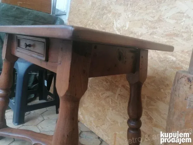 Stari stotolovi kraj 18. ili početak 19. veka