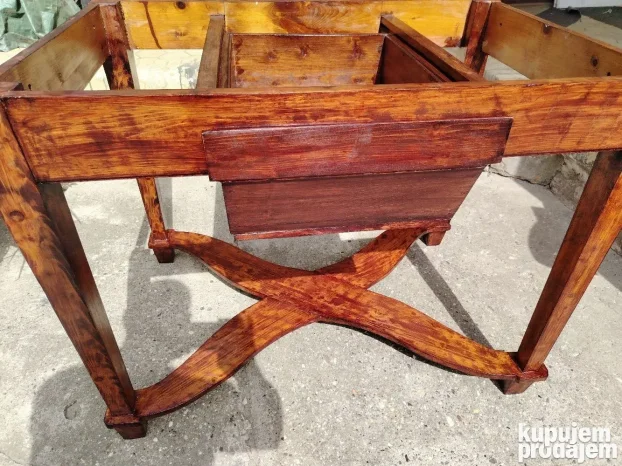 Stari stotolovi kraj 18. ili početak 19. veka