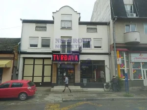 Na prodaju atraktivan poslovno stambeni objekat