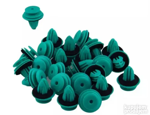 TOYOTA žabice lajsni plastika tapacira jasni branika