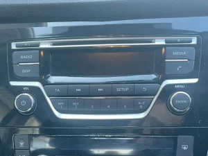 Radio/CD za Nissan Qashqai II (2013-2021)