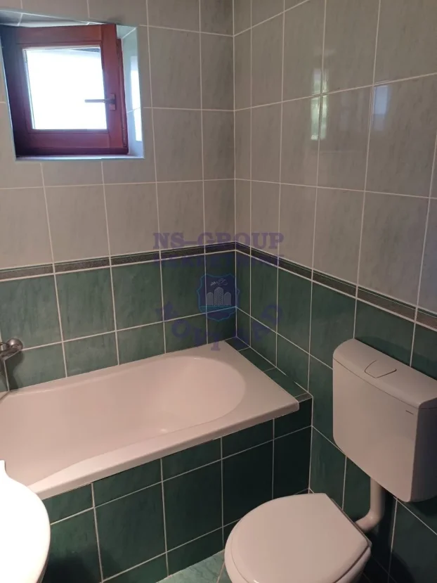 Sremska Kamenica, 3.0 trosoban, 87 m²